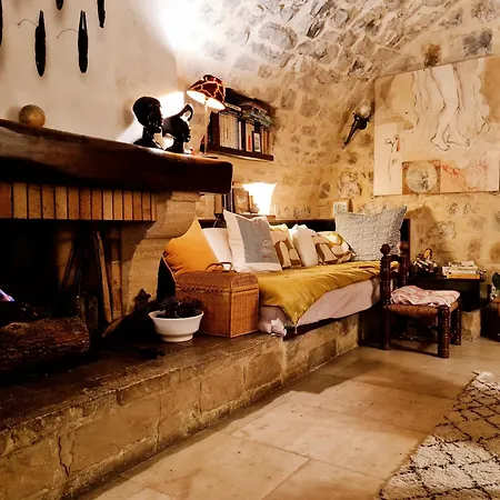 Apartment Atypique Et Authentique Les Matelles